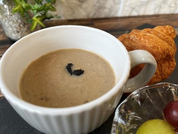 Black Garlic Paste soup
